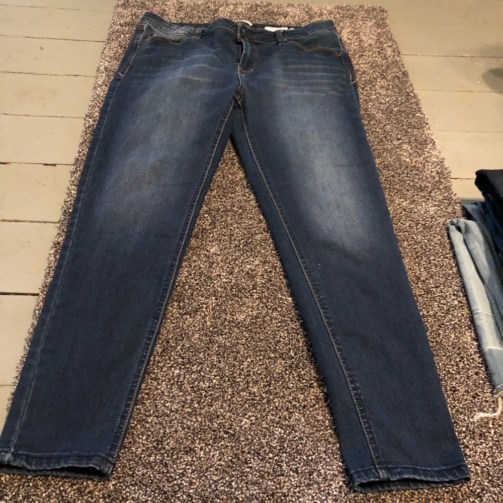 KENSIE denim skinny jeans size 14